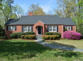 307 Guilford Rd, Jamestown, NC 27282