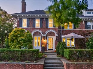 317 Wayland Ave, Providence, RI 02906