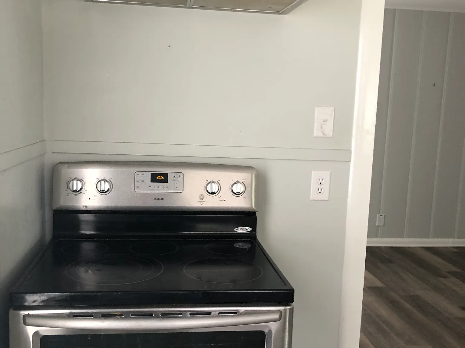 1 bed, 650 sqft, $985 — Photo 4
