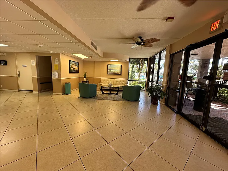 777 S Federal Hwy #511RP — Photo 19