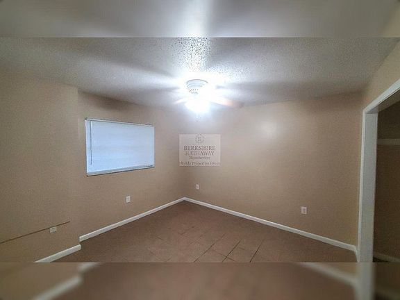 4th image of 1105 E Orange St APT 9