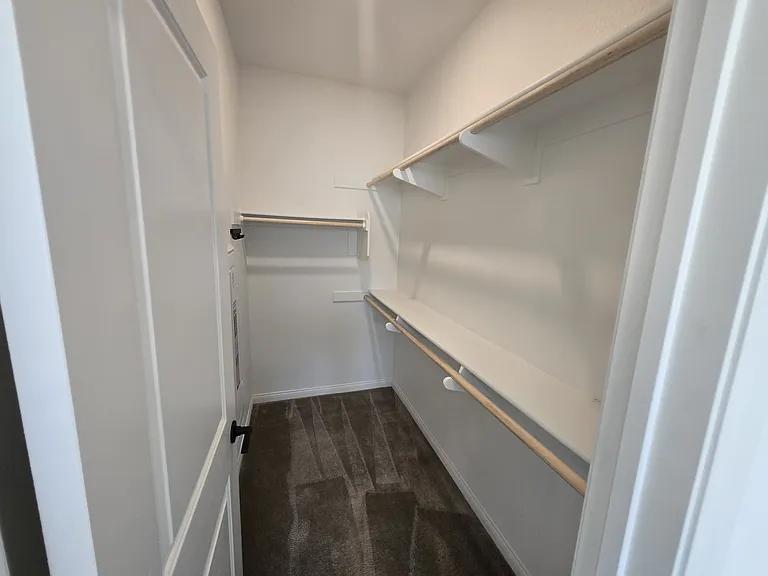 1980 Affinity Ln — Photo 32