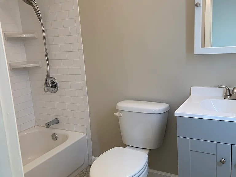 2716 W North A St — Photo 3