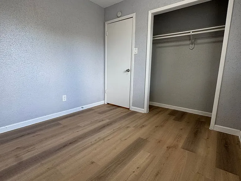 11217 Pender Ln — Photo 26