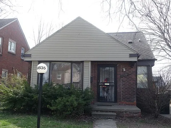 12835 Woodmont Ave, Detroit, MI 48227
