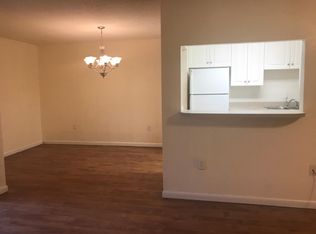 501 SW 75th St APT C6, Gainesville, FL 32607