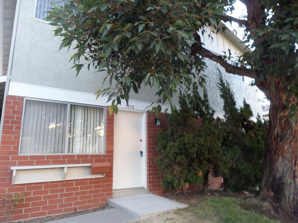 1st image of 7898 Camino Kiosco