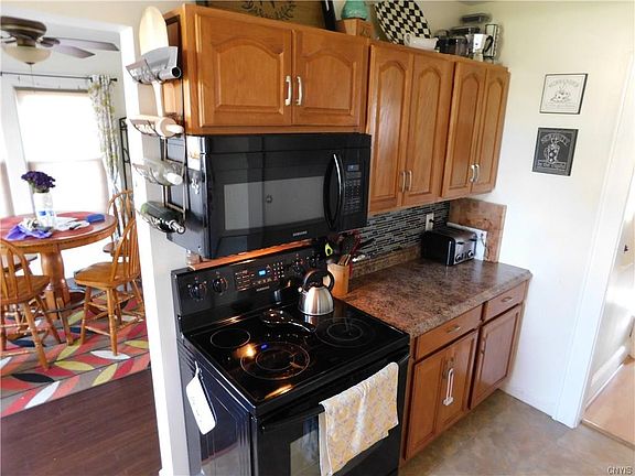 4th image of 345 Forest Hill Dr