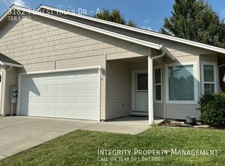 3182 Forest Hills Dr APT A, Medford, OR 97504