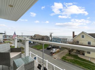 165 Captains Dr, Westbrook, CT 06498