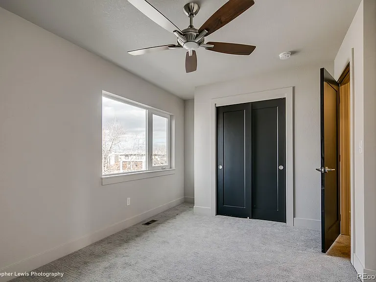 1559 King St — Photo 21