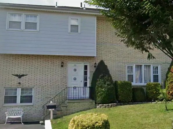52 Fairview Ave, Secaucus, NJ 07094