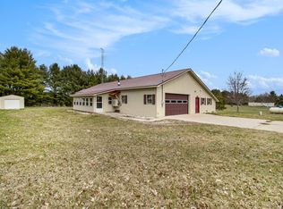 20888 Ten Mile Rd, Reed City, MI 49677