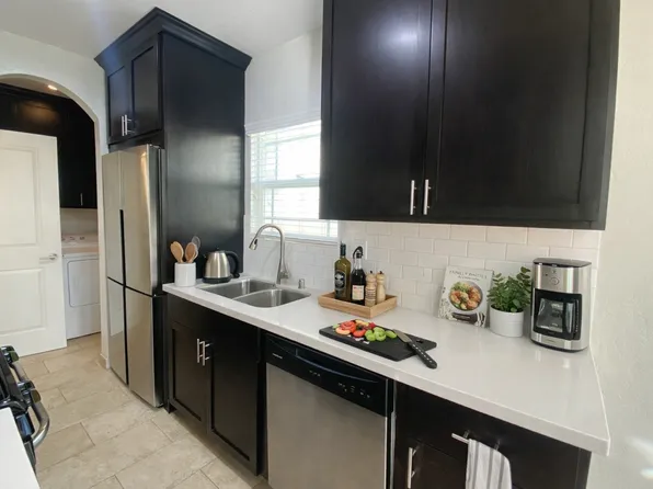 1BD/1BA Cottage Home at B Street Bungalows Modern Luxury Meets Mission Style Charm!, 2952 B St, San Diego, CA 92102
