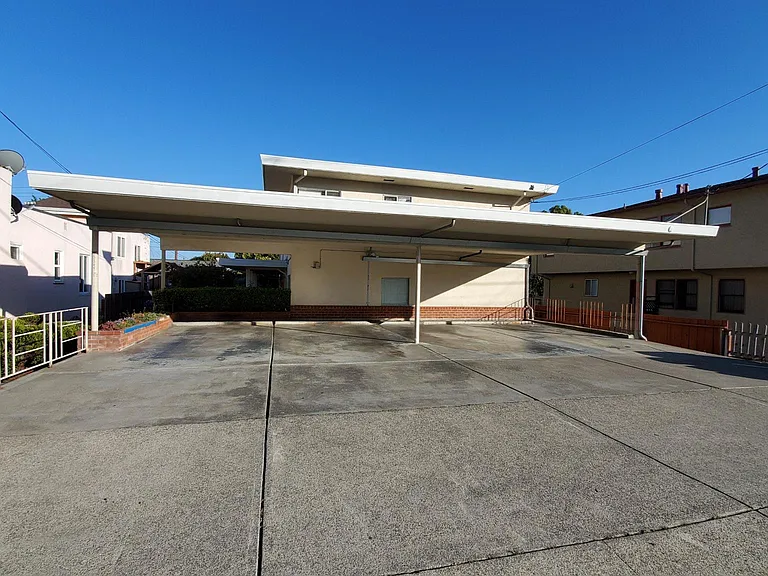 5850 El Dorado Ave — Photo 13