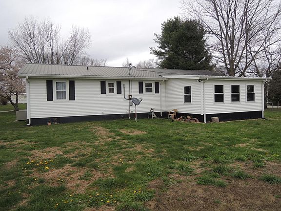 5th image of 607 Tulip Dr