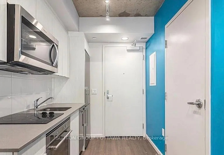 105 Champagne Ave S #2208 — Photo 7