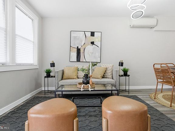3rd image of 4343 Nicholas Ave
