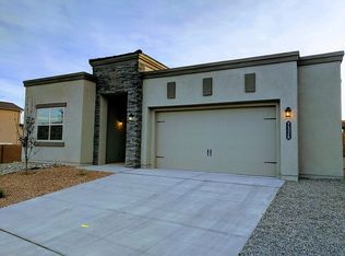 7328 Tree Line Ave NW, Albuquerque, NM 87114