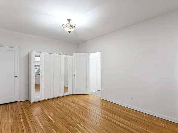 915 East 17th Street image 6 of 16