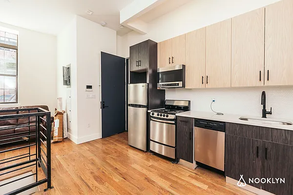 Rented by Nooklyn NYC LLC | media 26