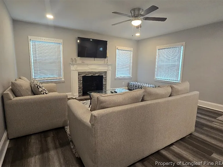 506 Roxie Ave — Photo 15