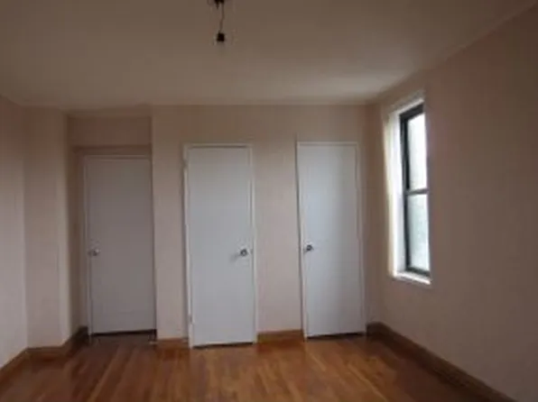 2719 East 28th Street image 1 of 14