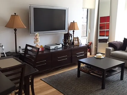 Rented by Levan Real Estate | media 17