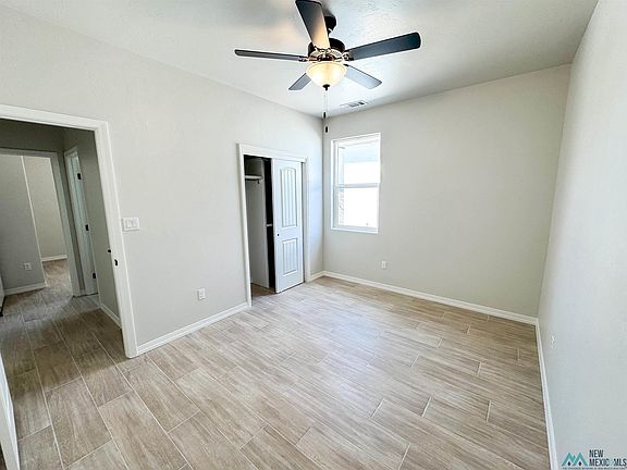 5th image of 909 Pima Dr