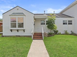 5309 Perry Ave, Galveston, TX 77551