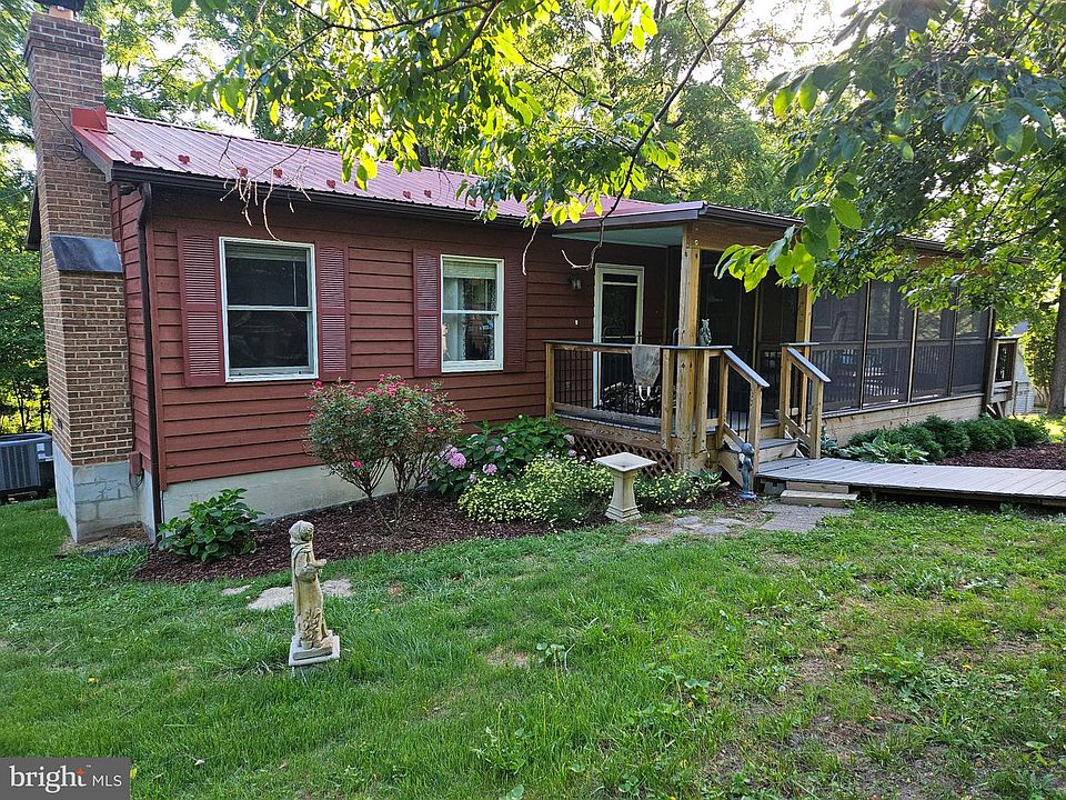 1st image of 253 Persimmon Pear Ln