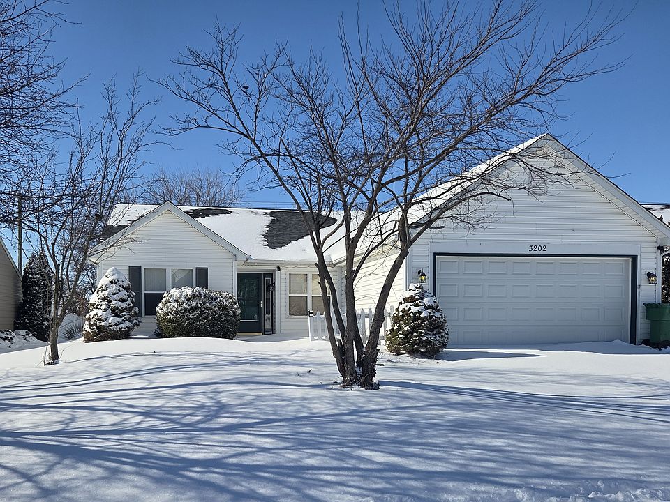 1st image of 3202 Bowfield Way