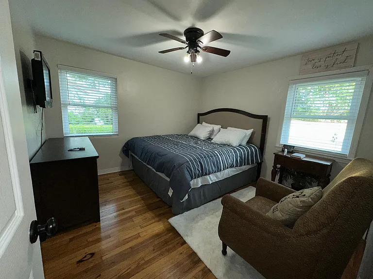 2116 W Dellview Dr — Photo 9