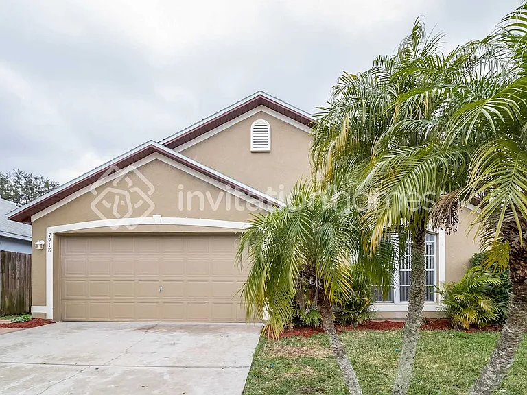 7918 Hidden Hollow Dr — Photo 1