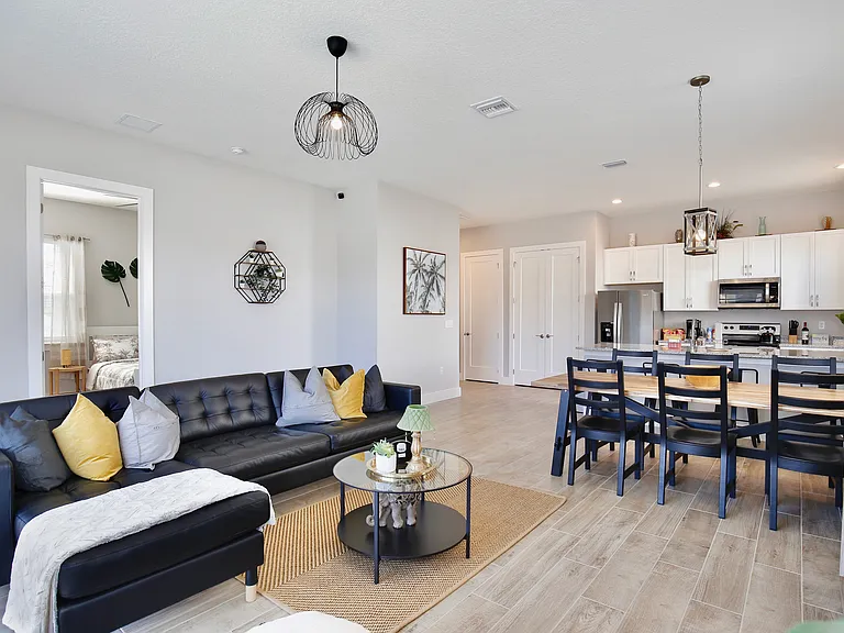 1101 Arisha Dr — Photo 12