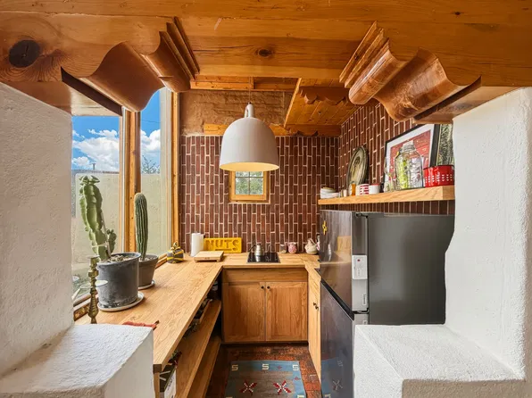 337 Don Cubero Pl, Santa Fe, NM