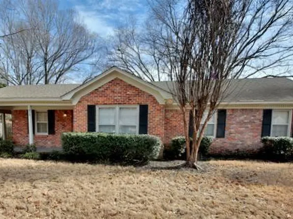 1015 Cherry Ln, West Memphis, AR 72301