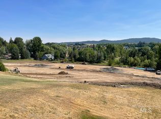 1960 Westview Dr, Moscow, ID 83843