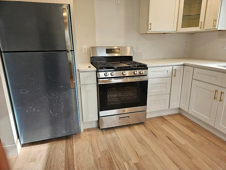 701A 13th Ave #2 — Photo 2