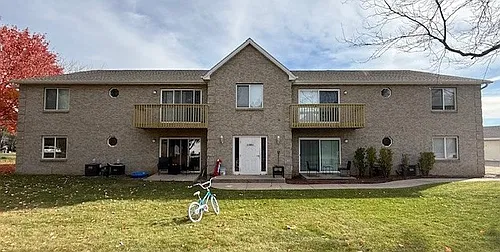 11691 Parkway Dr #1 Photo 1