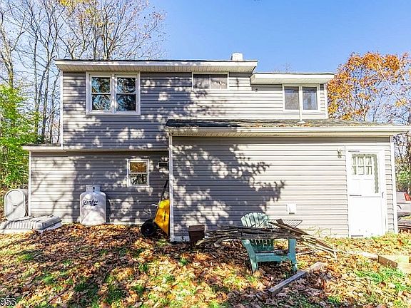 5th image of 13 Oradell Rd