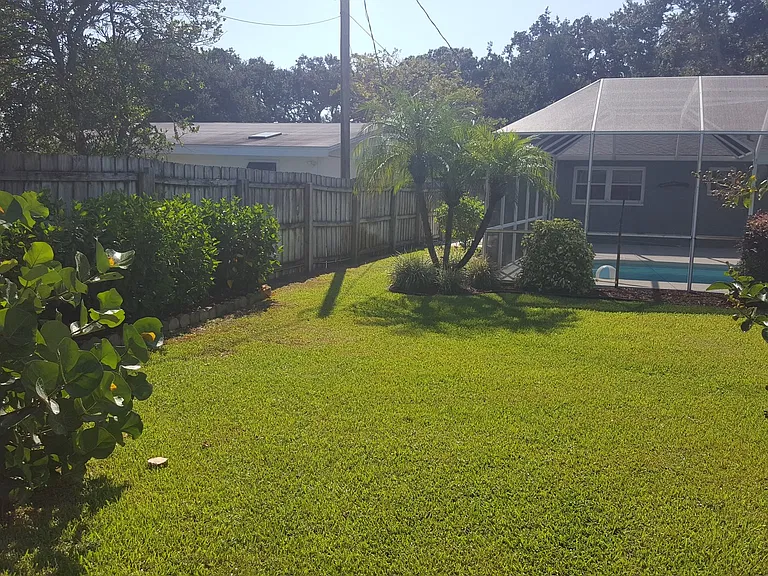 624 Sherman Rd — Photo 3