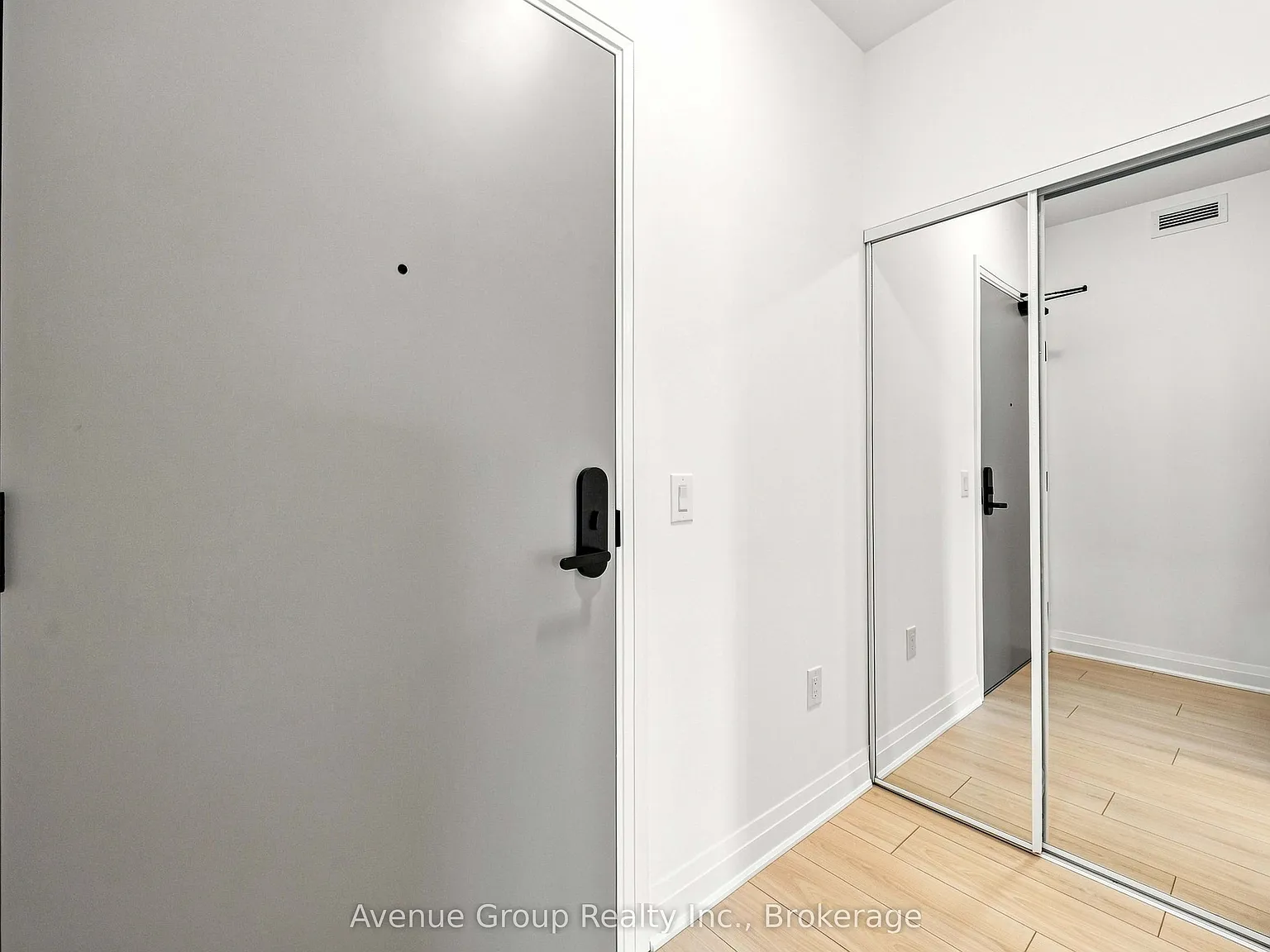 2 bed, $2,950 — Photo 3