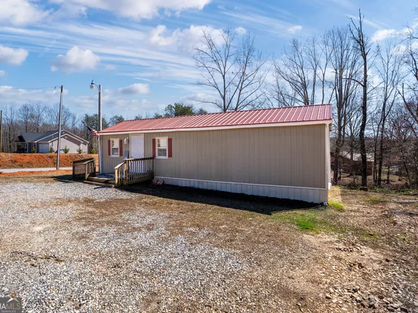 960 Walker Rd, Toccoa, GA 30577