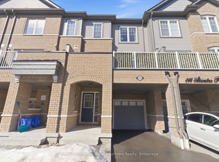 818 Atwater Path, Oshawa, ON L1J0E8