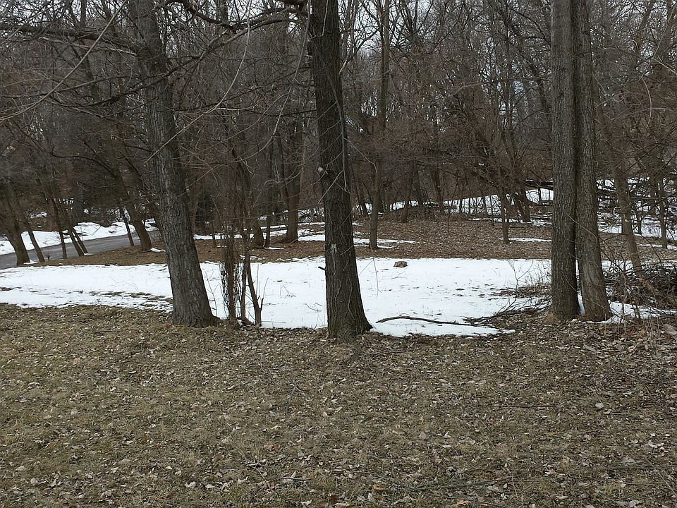 2nd image of Emerson Dr