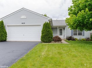 905 Pheasant Run, Zion, IL 60099