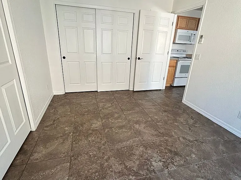 2109 Injo Dr — Photo 24