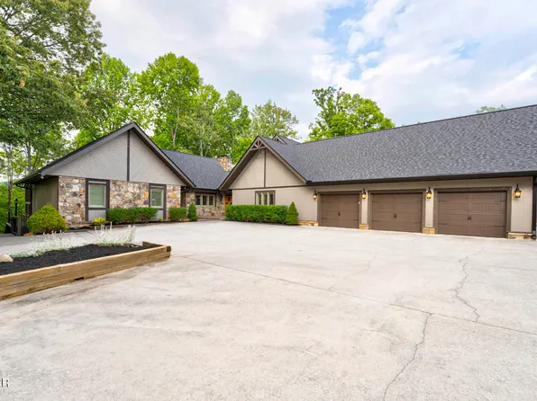 1121 Cummings Chapel Rd, Sevierville, TN 37876