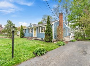 82 Edsel Rd, Littleton, MA 01460